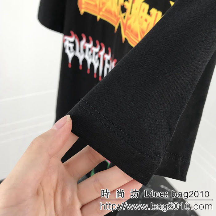 GUCCI古馳 19ss春夏新款 鹿晗同款 梵文蝴蝶印花圖案 情侶款短袖 ydi1577